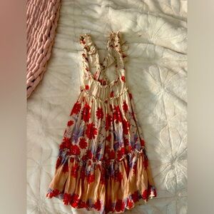 Free people free flow mini dress size XS never worn.